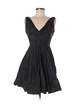 Carmen Marc Valvo Size 4