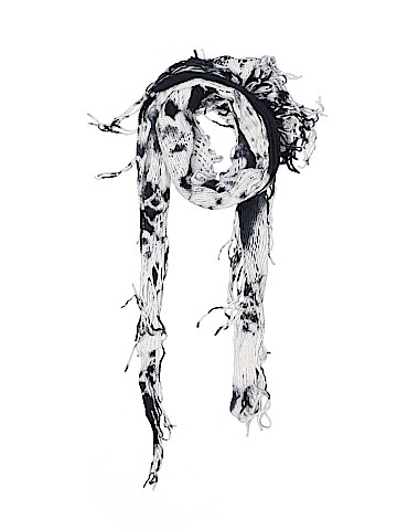 American Eagle Outfitters Scarf (view 1)