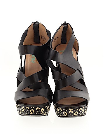 Plume By Faryl Robin Heels (view 2)