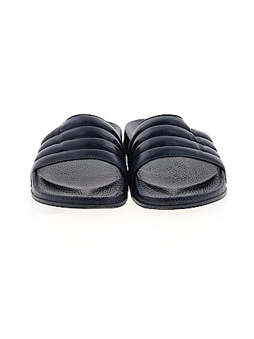 Gap Sandals (view 2)