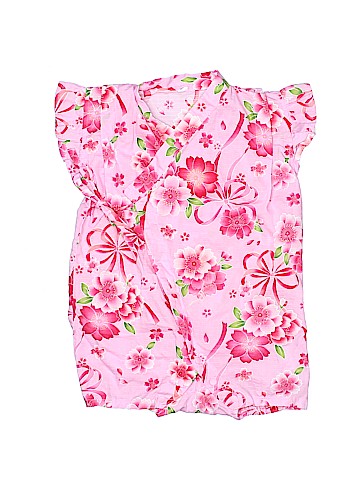 Assorted Brands Short Sleeve Outfit (view 1)