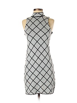 Romeo & Juliet Couture Size Sm