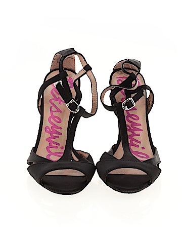 Betseyville By Betsey Johnson Heels (view 2)