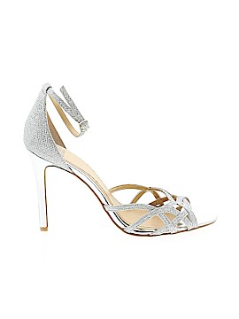 Belle Badgley Mischka Size 9