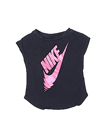 Nike Short Sleeve T-Shirt (view 1)