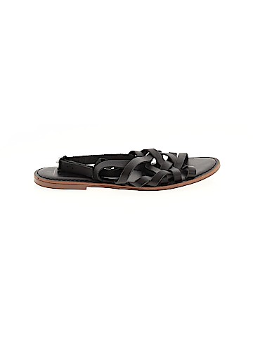 Gap Sandals (view 1)