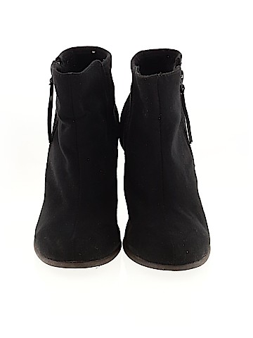 American Eagle Outfitters Ankle Boots (view 2)