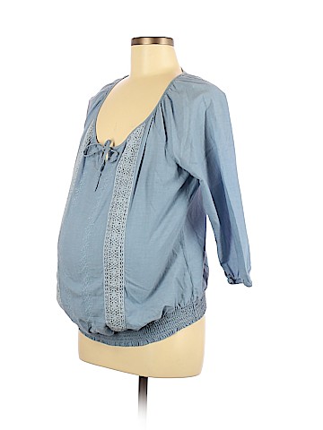 Old Navy - Maternity 3/4 Sleeve Blouse (view 1)