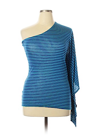 New York & Company Poncho (view 1)