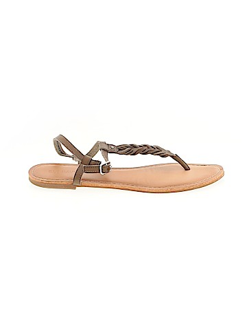 Old Navy Sandals (view 1)