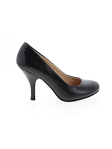 Chinese Laundry Heels (view 1)