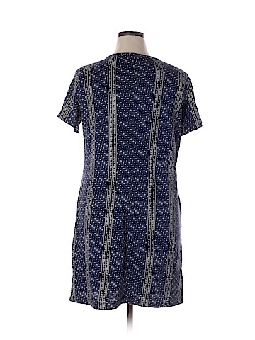 Old Navy Casual Dress (view 2)