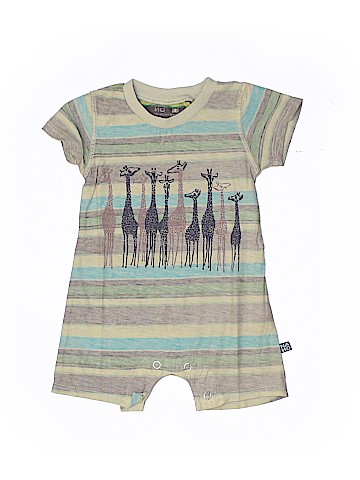 Nano Short Sleeve Outfit (view 1)