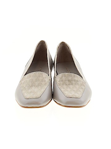 Antonio Melani Flats (view 2)