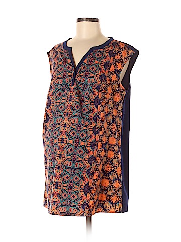 Liz Lange Maternity for Target Sleeveless Blouse (view 1)