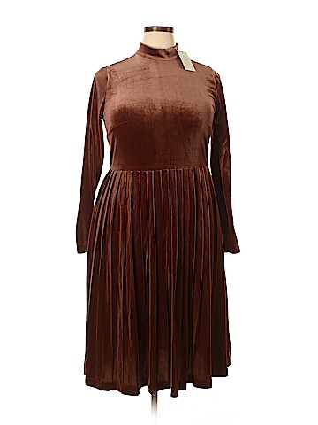 ELOQUII Casual Dress (view 1)