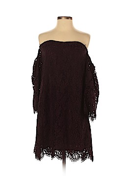 cupcakes and cashmere Size 4