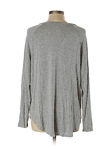 American Eagle Outfitters Pullover Sweater (view 2)