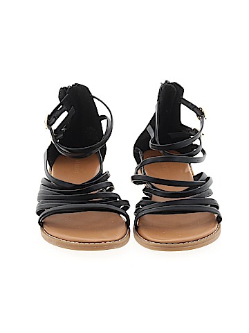 Old Navy Sandals (view 2)