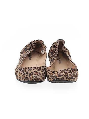 Mossimo Supply Co. Flats (view 2)