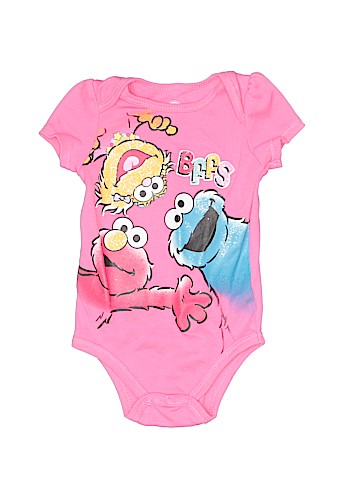 Sesame Street Short Sleeve Onesie (view 1)