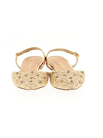 Raphaella Booz Flats (view 2)