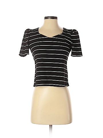 Worthington Short Sleeve Top (view 1)