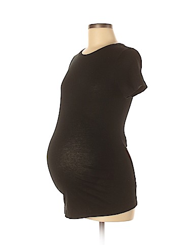 Liz Lange Maternity Short Sleeve T-Shirt (view 1)