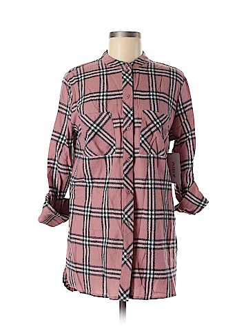 Just Fab Long Sleeve Button-Down Shirt (view 1)