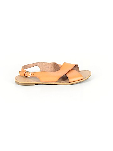 Gap Sandals (view 1)