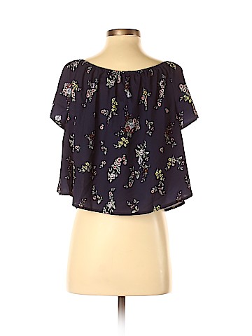 Pull & Bear Short Sleeve Blouse (view 2)