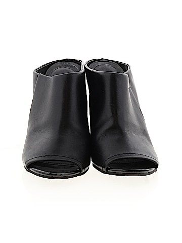 Kenneth Cole REACTION Wedges (view 2)