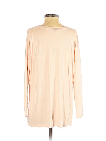 Vince. Long Sleeve T-Shirt (view 2)