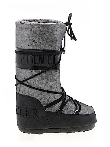 Moncler Saturne Moon Boots (view 1)