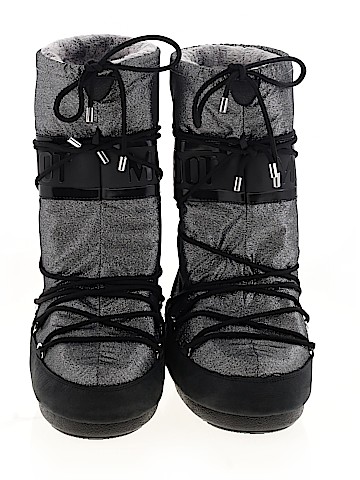 Moncler Saturne Moon Boots (view 2)