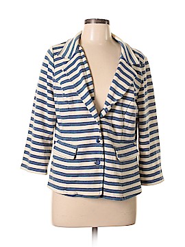 Market and Spruce Size XL