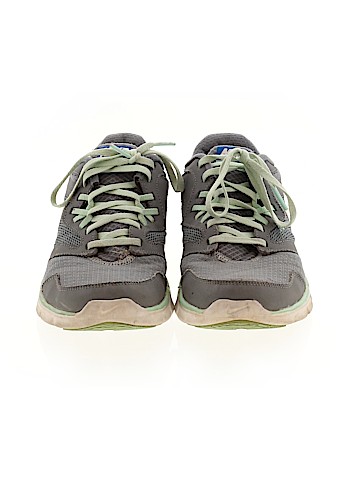 Nike Sneakers (view 2)