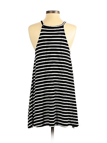 Old Navy Sleeveless Top (view 2)