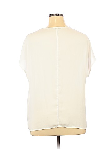 Foxcroft Short Sleeve Blouse (view 2)