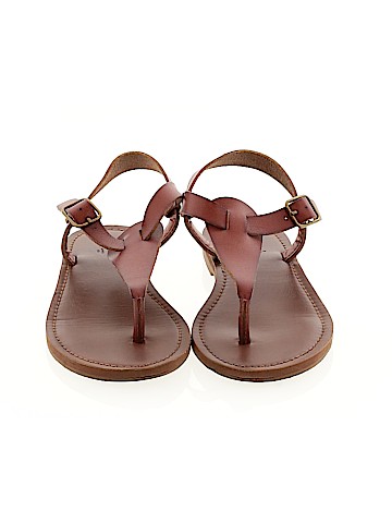Universal Thread Sandals (view 2)