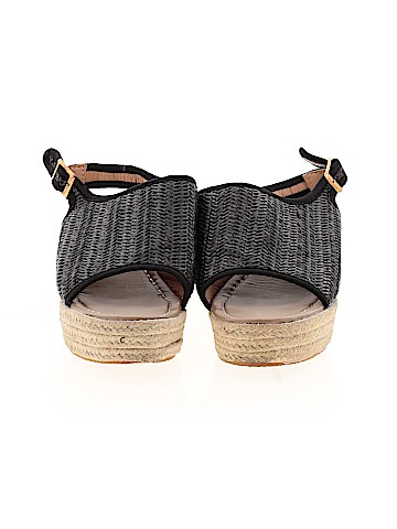 Unbranded Wedges (view 2)