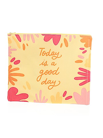 Unbranded Makeup Bag (view 1)