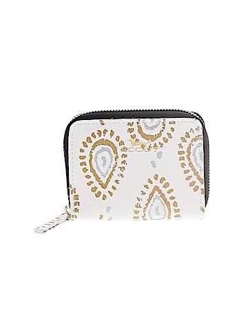 Unbranded Wallet (view 1)