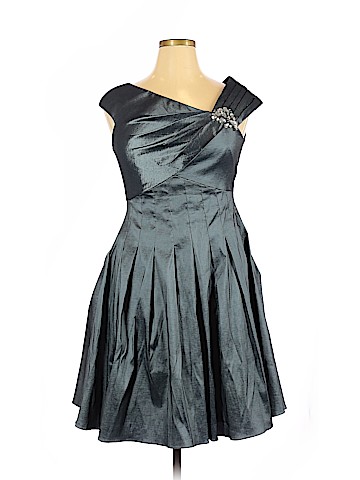 Jessica Howard Cocktail Dress (view 1)