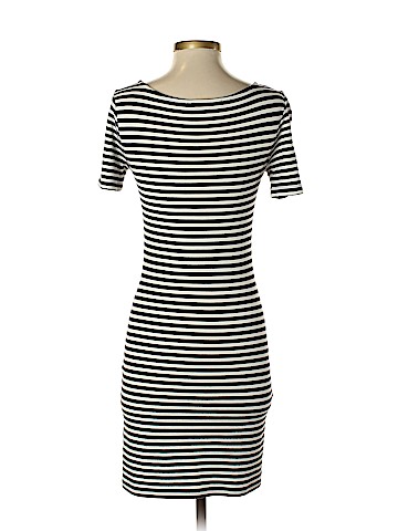 Second Female Casual Dress (view 2)