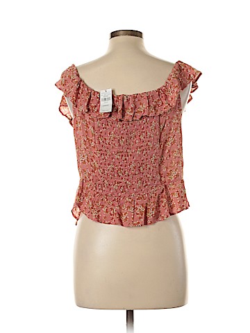 American Eagle Outfitters Sleeveless Blouse (view 2)