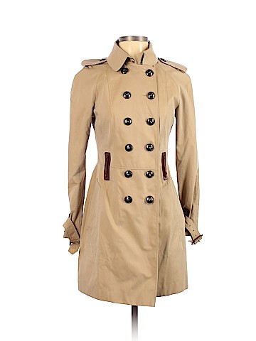 Burberry Trenchcoat (view 1)