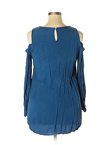 Style Envy Long Sleeve Top (view 2)