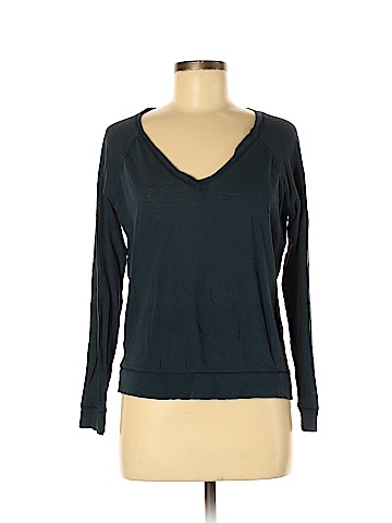 Vince. Long Sleeve Top (view 1)