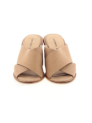 Chinese Laundry Heels (view 2)